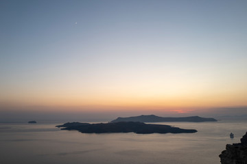 Santorin Sonnenuntergang an Caldera © scaleworker