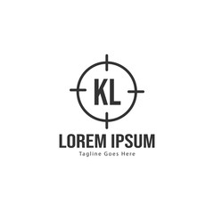 Fototapeta na wymiar Initial KL logo template with modern frame. Minimalist KL letter logo vector illustration