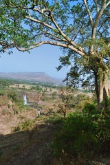 Fototapeta na wymiar Tis ISAT waterfall on the Blue Nile river In the Ethiopian Amhara region.