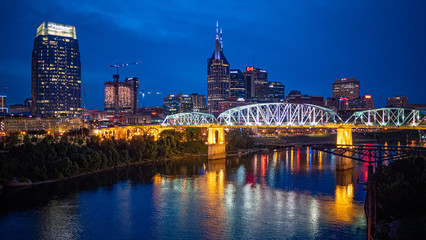 Fototapeta na wymiar The skyline of Nashville at night - street photography