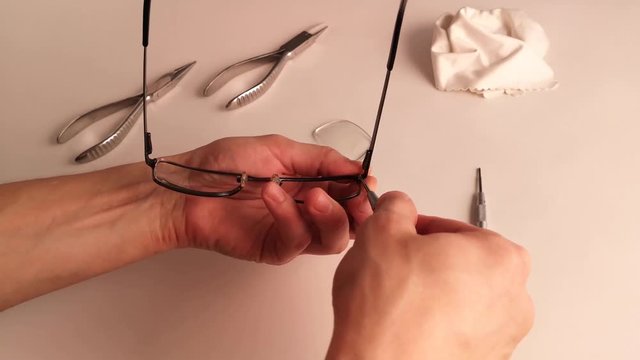 making eye glasses