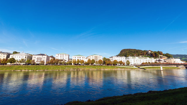 Stadt Salzburg, Blick aud Hotel , Makartsteg und Villenviertel, Österreich