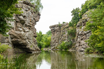 Fototapeta na wymiar Girskiy Tikych river carved beautiful canyon in the heart of Cherkassy region, Ukraine