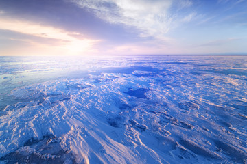 a bright winter morning landscape / natural patterns that never cease to amaze are in the right fashion foot