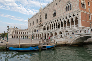 Fototapeta na wymiar Panoramic view of Doge's Palace (Palazzo Ducale) on Piazza San Marco