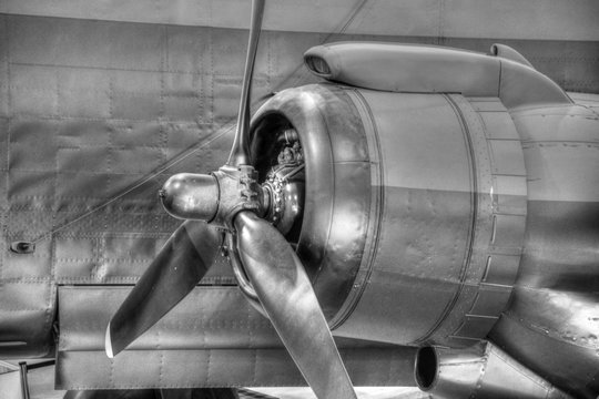 Halifax Bomber Engine And Propellar Blades