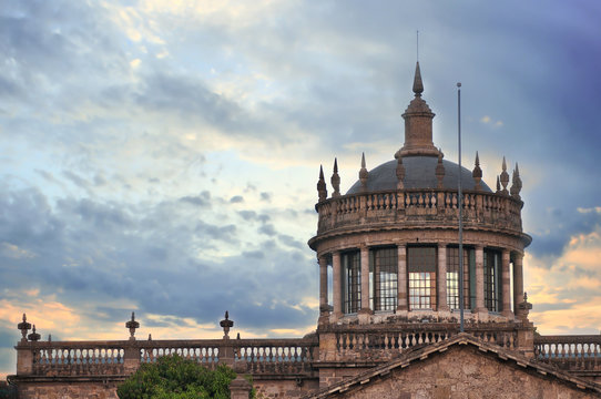 Hospicio Caba&ntilde;as