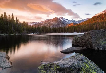 Foto op Canvas Colorful Bear Lake Sunrise © rondakimbrow