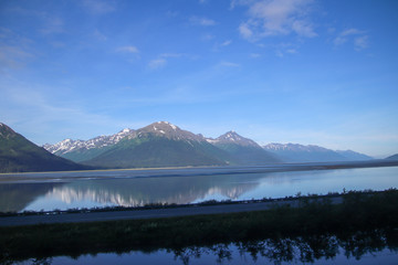 Alaska Lake and Mountain Paradise