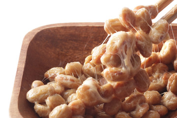 粘りのある食品の納豆