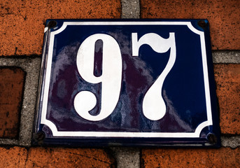Hausnummer 97