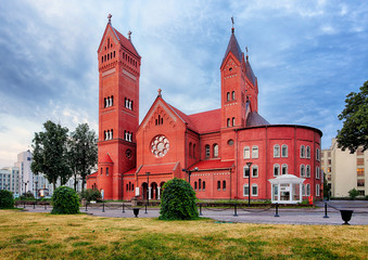 Red Church or Church Of Saints Simon and Helen at independence Square in Minsk, Belarus - obrazy, fototapety, plakaty