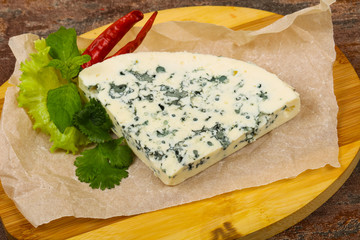 Blue cheese slice