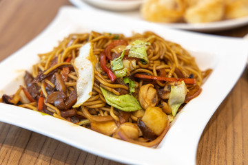 Chinese style fried noodle