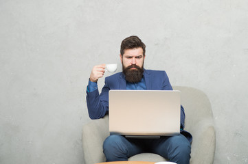 Specializing in advertising and marketing. Marketing expert monitoring social media for engaging...