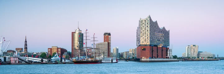 Elbphilharmonie concert hall in Hamburg, Germany © eyetronic