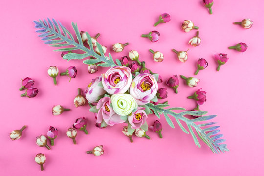 Flowers on a pink background. © Yevheniia Yasenenko