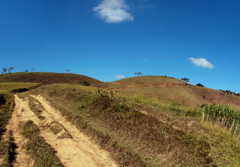 Estrada de barro