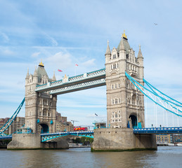 Fototapeta na wymiar london city tourist attraction tower bridge