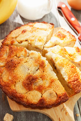 Semolina cake with bananas