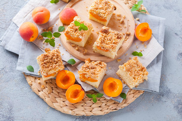 apricot summer cake