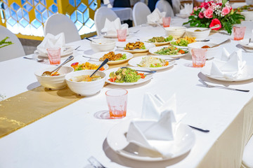 Simple Thai food for lunch or dinner in the restaurant.