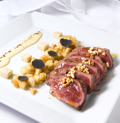 Solomillo de vaca con trufa negra