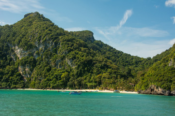 Thailand tropical island with beach and boats on it in marine national park, koh Samui
