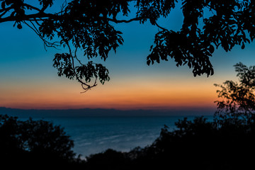 Fototapeta na wymiar Sonnenuntergang in der Pumulani Lodge