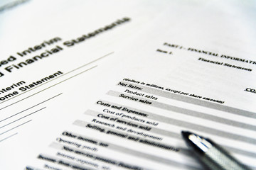 Obraz premium Business composition. Financial income statement balance, business plan