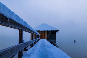 Die Bootshütten am Kochelsee