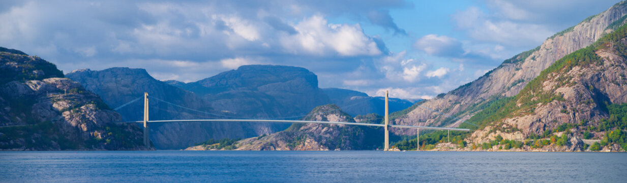 Lysefjord suspension bridge