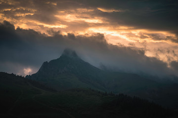 Obraz premium Ciucas massif at sunset time