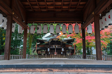 京都　粟田神社の紅葉