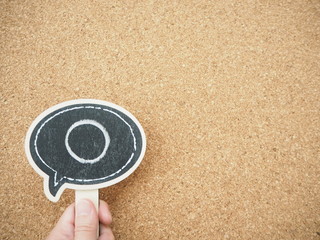 吹き出しの〇の記号