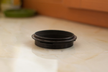 Black macro reverse ring for camera lens
