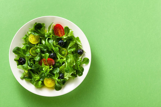 Salad Bowl Isolated Top View Images – Browse 23,759 Stock Photos, Vectors,  and Video | Adobe Stock