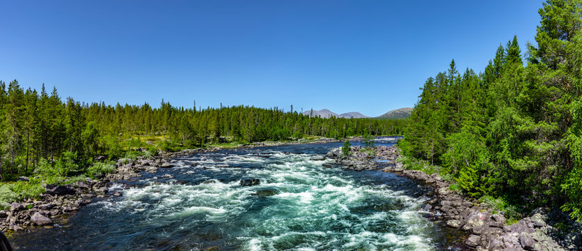 Isterfossen am Femund See Hedmark Norwegen