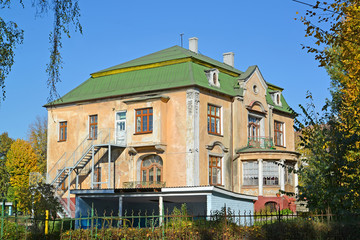 Fototapeta na wymiar Former country house Honkamp (1905). Kaliningrad