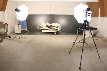 Background and flash systems specially designed for studio shooting.