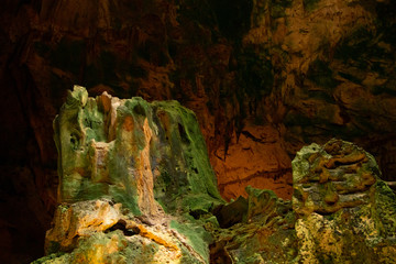 cave in cave