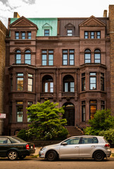 Obraz na płótnie Canvas Historic brownsone building facade in Clinton Hill, Brooklyn, New York