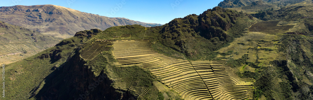 Wall mural aerial panoramic view of the ancient inca ruins of pisac (pisaq) in the sacred valley near cusco, pe