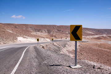 Straße durch Wüste