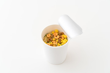 カップラーメン