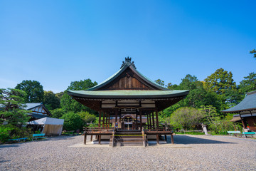 京都　梅宮大社の拝殿