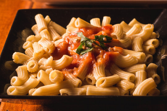 Massas Bilder Durchsuchen 835 Archivfotos, und Videos