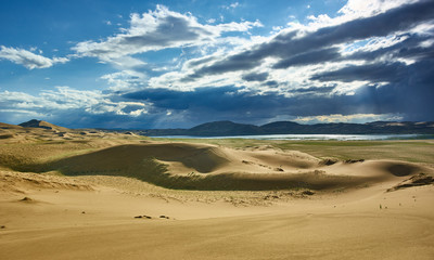 Obraz na płótnie Canvas Mongolia. Sands Mongol Els dunes