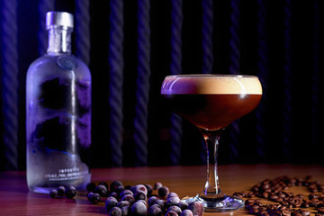 drink cocktail