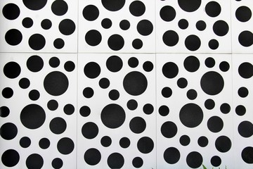 Wall covering made of thin metal sheets